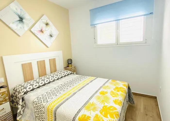 Conil - Casa Gallardo Cerca De La Playa Y Centro - Sólo Parejas O Familias *